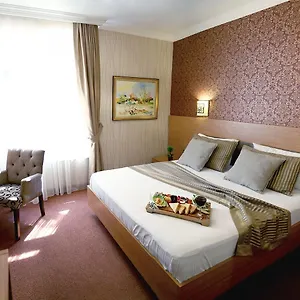 Hotel The Rise Aron Business Merter, Istanbul