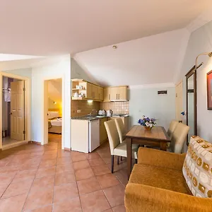 https://lighthouse-apartments.aegeanhotels.net